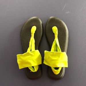 Sanuk sandals
